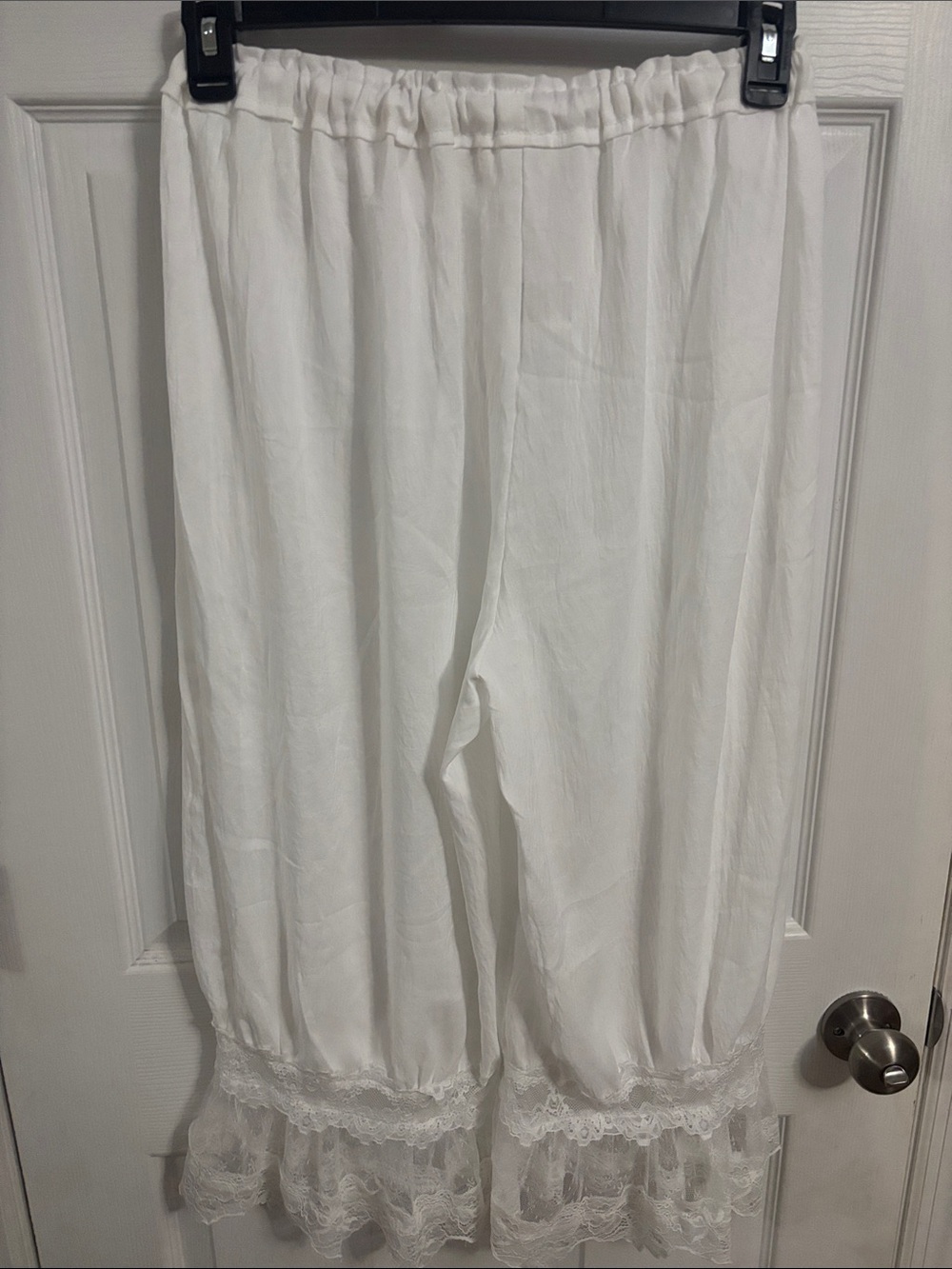 White Lace-Trim Wide Leg Bloomers - Picture 6 of 14